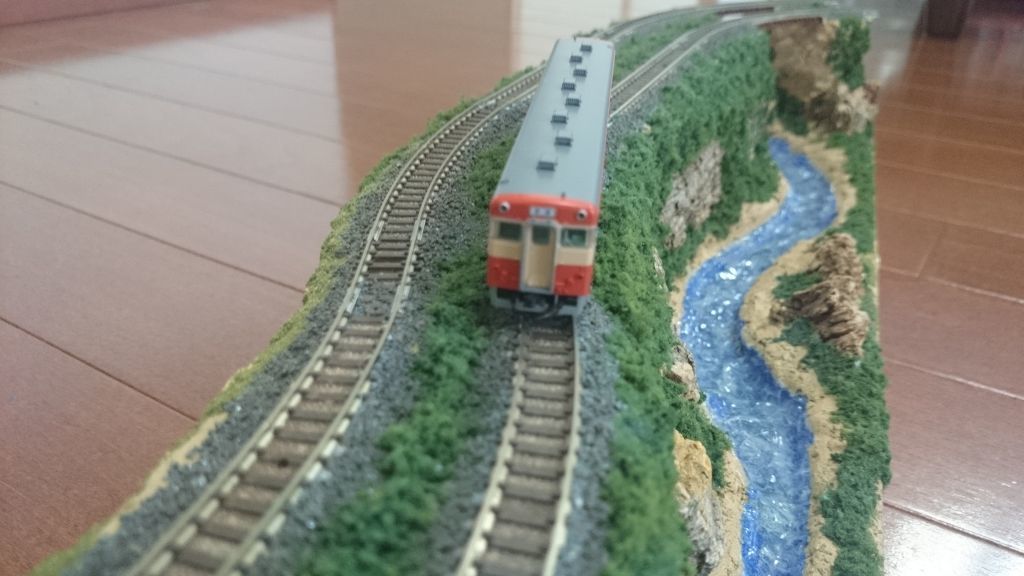 Nゲージジオラマ渓谷のある風景を作成してみました: 鉄道模型 Nゲージジオラマ渓谷のある風景を作成してみました: 鉄道模型